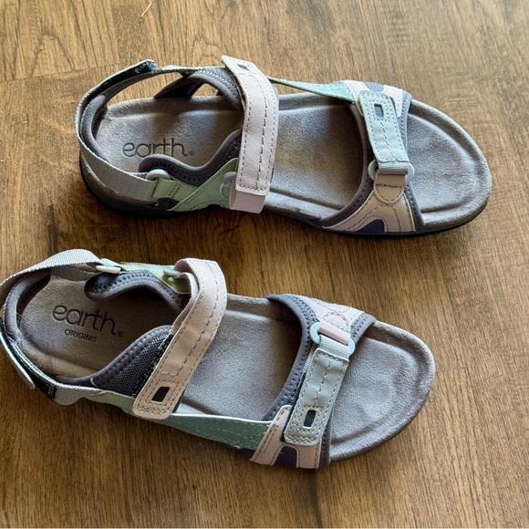Earth Origins Suede Sandals Soft lavender, gray & green NWOT, Women’s 8 - Picture 5 of 10